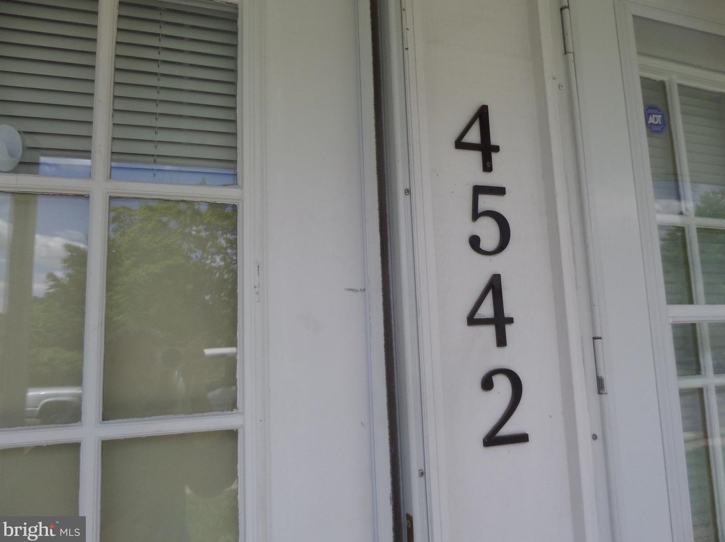 4542 Rosemarie Dr, Bensalem, PA 19020