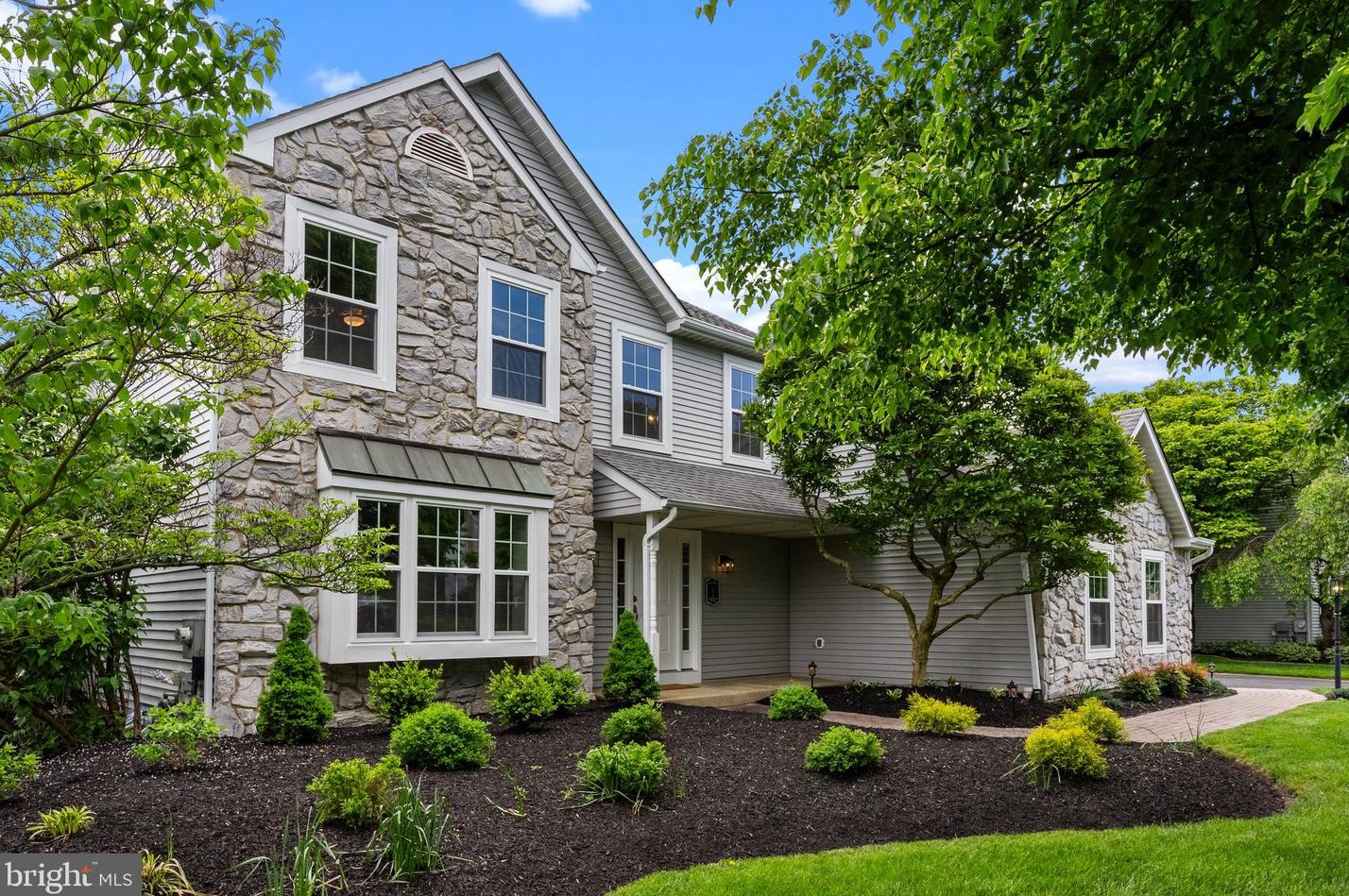 1 Geranium Ct, Upper Makefield, PA 18940
