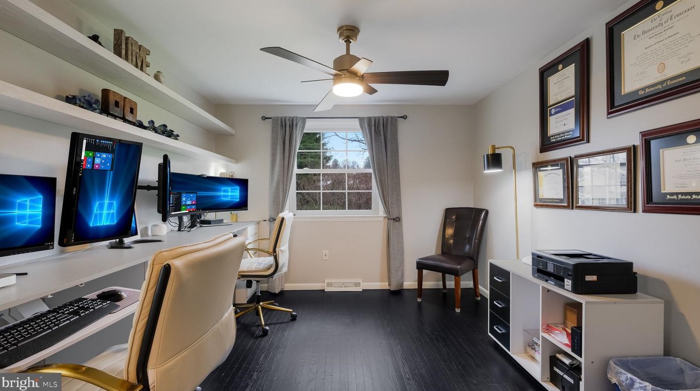 14 Rambler Dr, Southampton PA  18966-2035 exterior