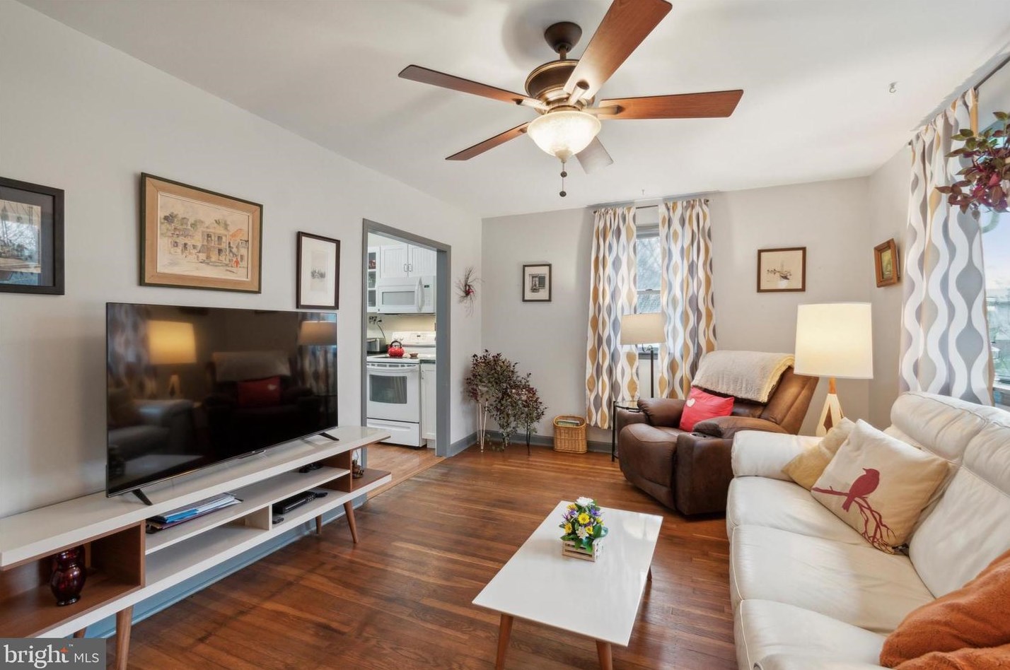44 Heights Ln, Langhorne, PA 19053
