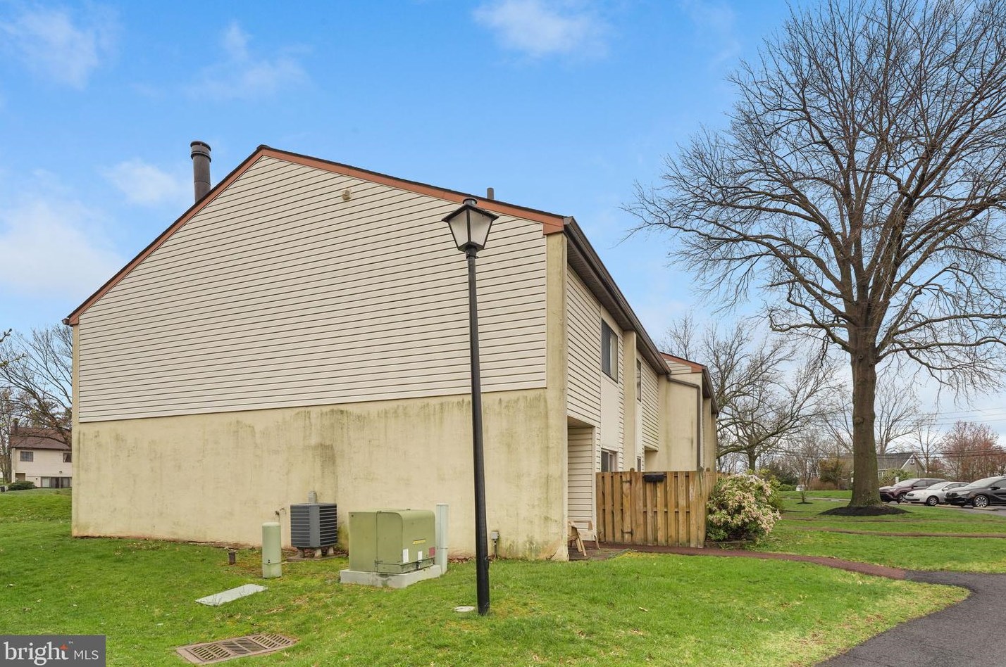 48 Centennial Rd, Telford, PA 18969