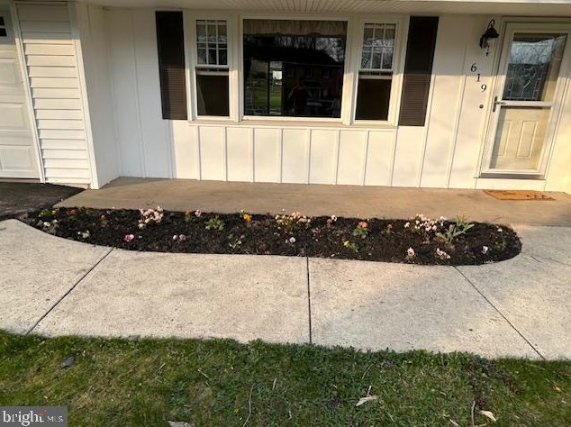 619 Shadywood Dr, Perkasie, PA 18944