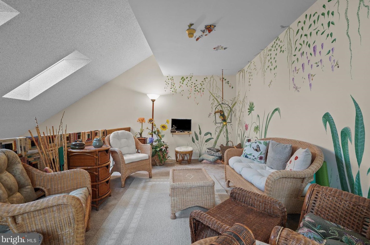 1904 Society Pl, Upper Makefield PA  18940-3228 exterior