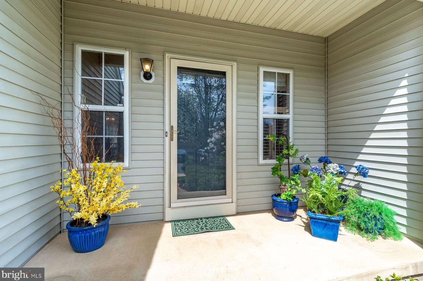 315 Fieldstone Dr, New Hope, PA 18938-1011