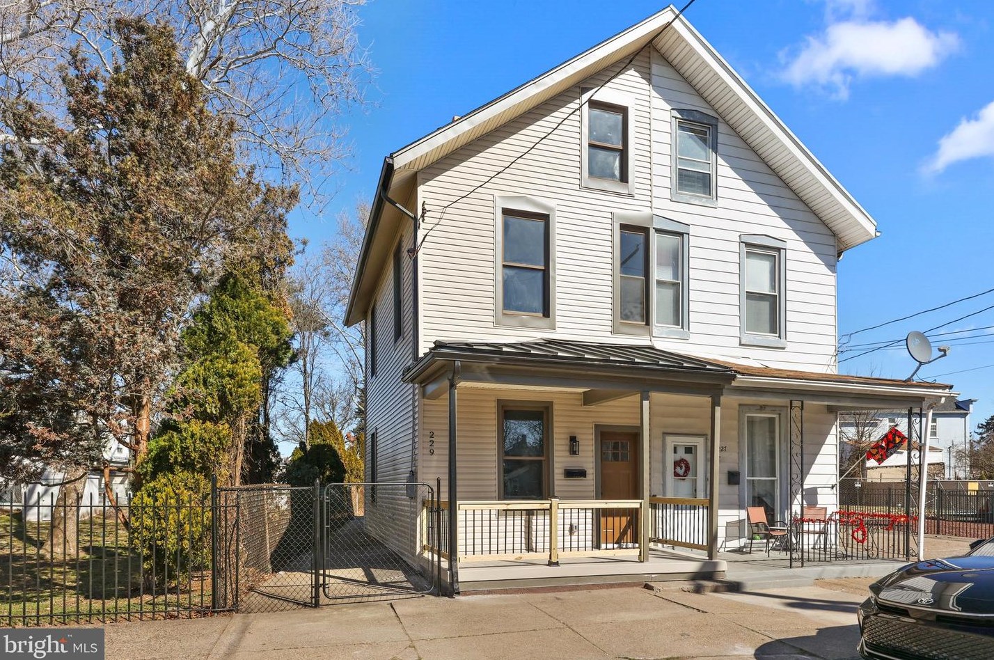 229 Market St, Edgely PA  19007-4903 exterior