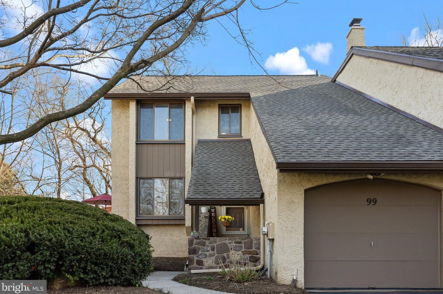 99 Golf Club Dr, Langhorne, PA 19047