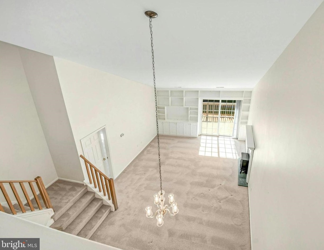 172 Progress Dr, Gardenville PA  18901-2562 exterior