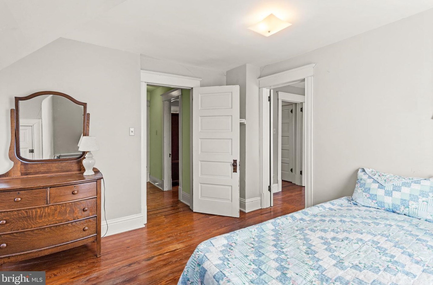 2860 Old Bethlehem Pike, Quakertown PA  18951-4025 exterior