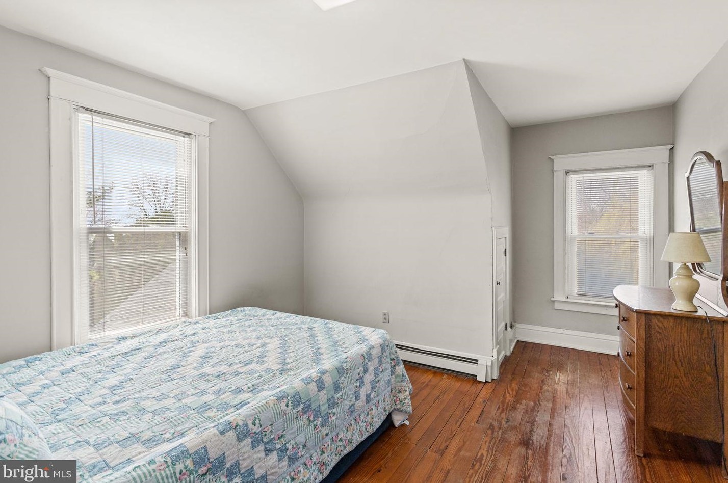 2860 Old Bethlehem Pike, Quakertown PA  18951-4025 exterior