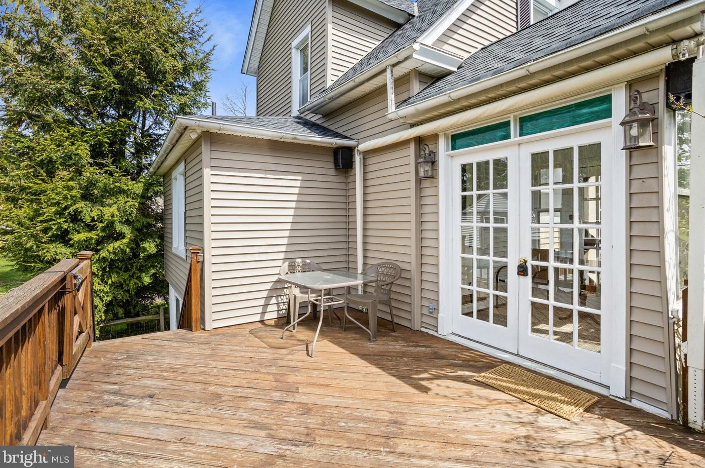 2860 Old Bethlehem Pike, Quakertown PA  18951-4025 exterior