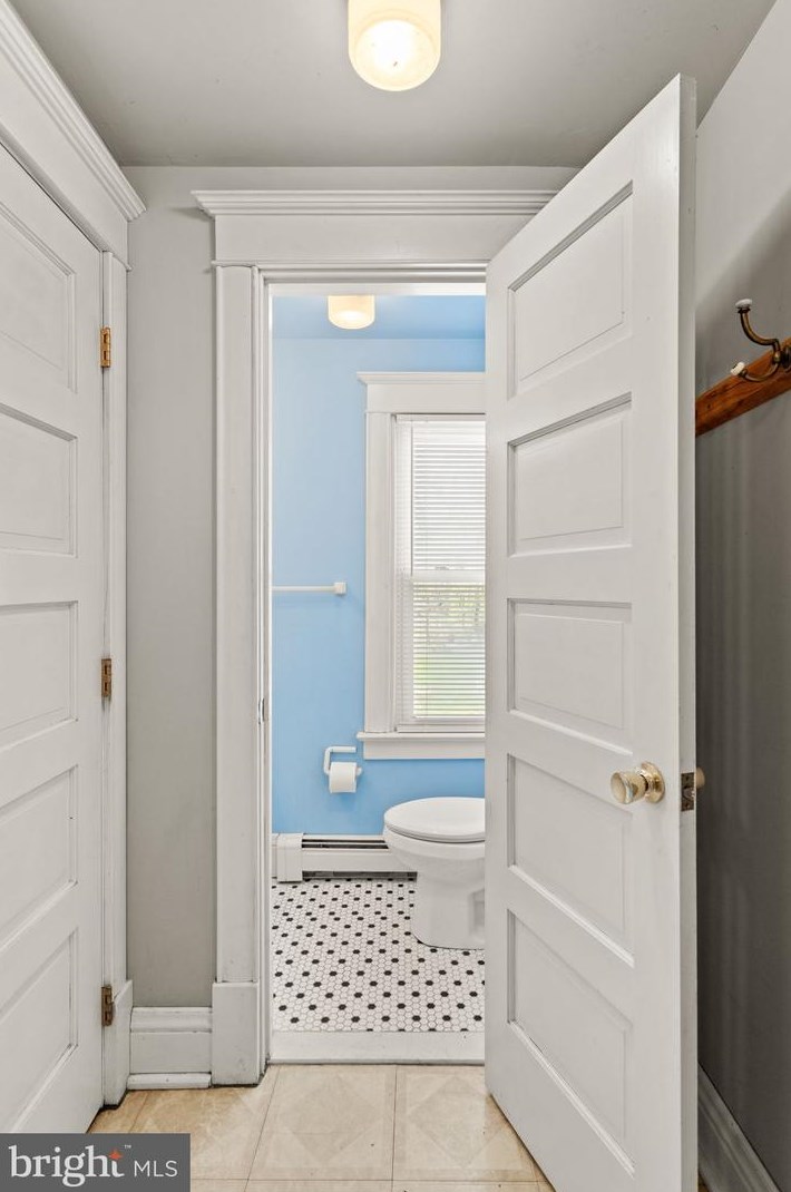 2860 Old Bethlehem Pike, Quakertown PA  18951-4025 exterior