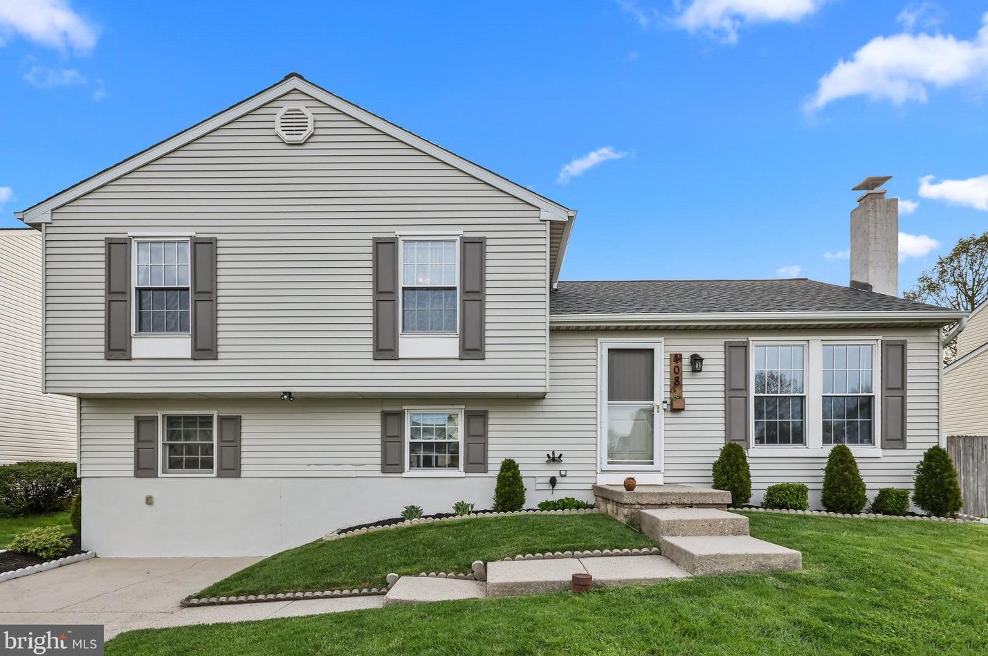 408 Justice Ln, Yardley, PA 19067