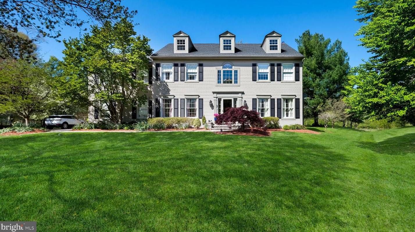 1752 Horseshoe Bend, Yardley, PA 19067