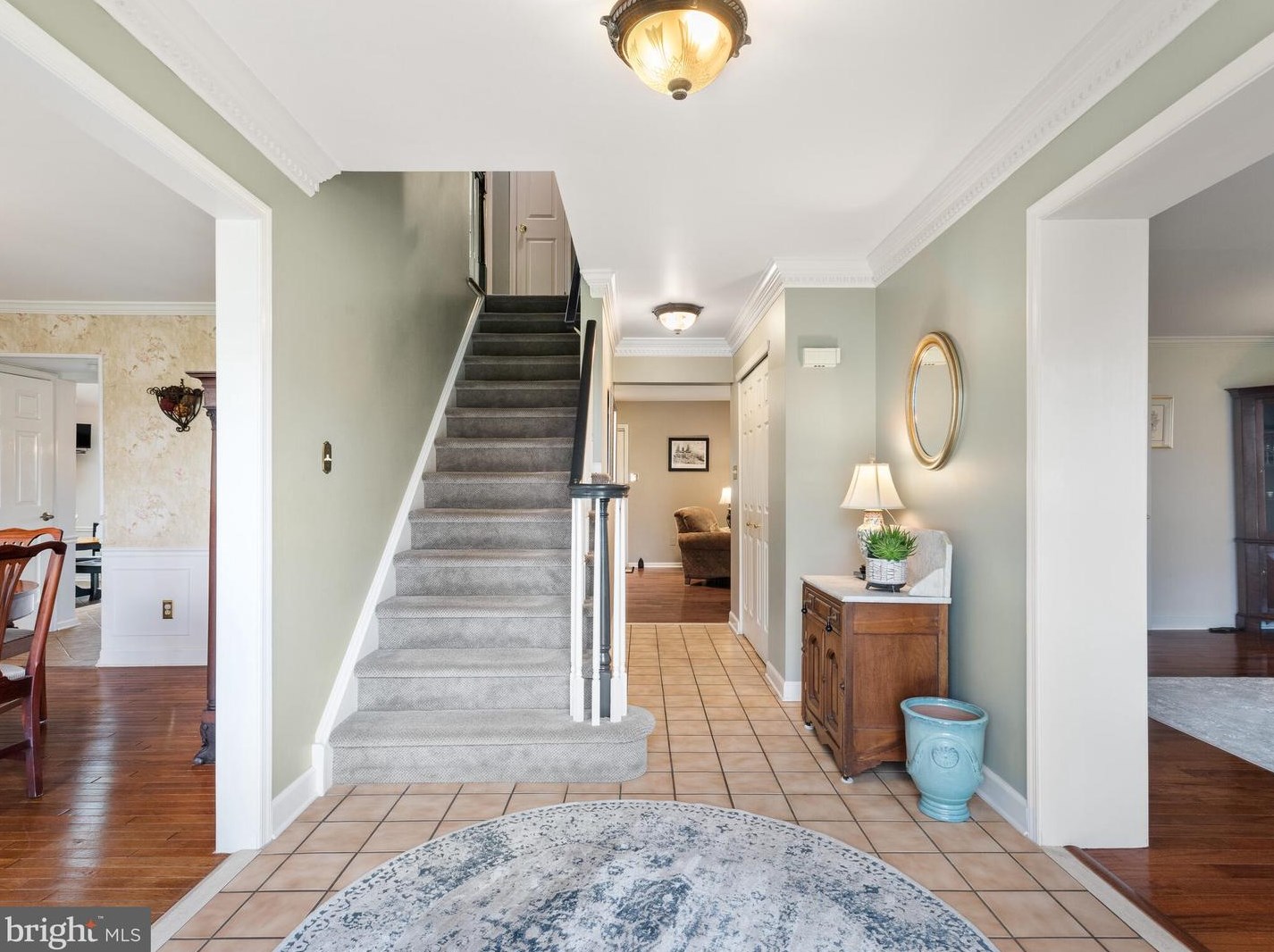84 Lawrence Ave, Southampton, PA 18966