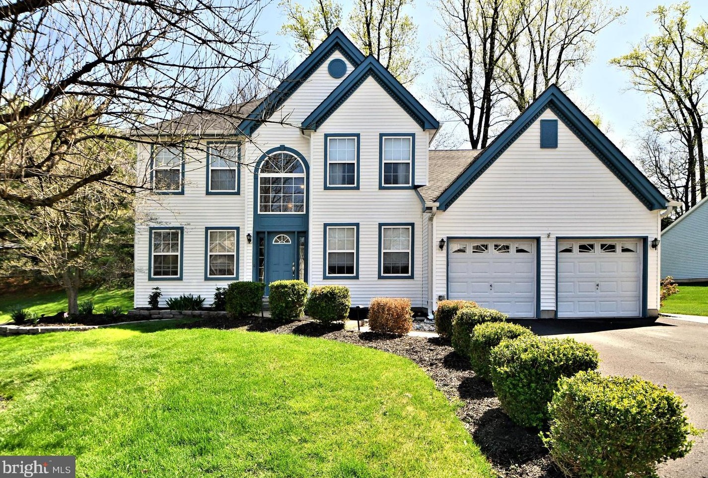 30 Fairway Dr, Langhorne, PA 19047-2146