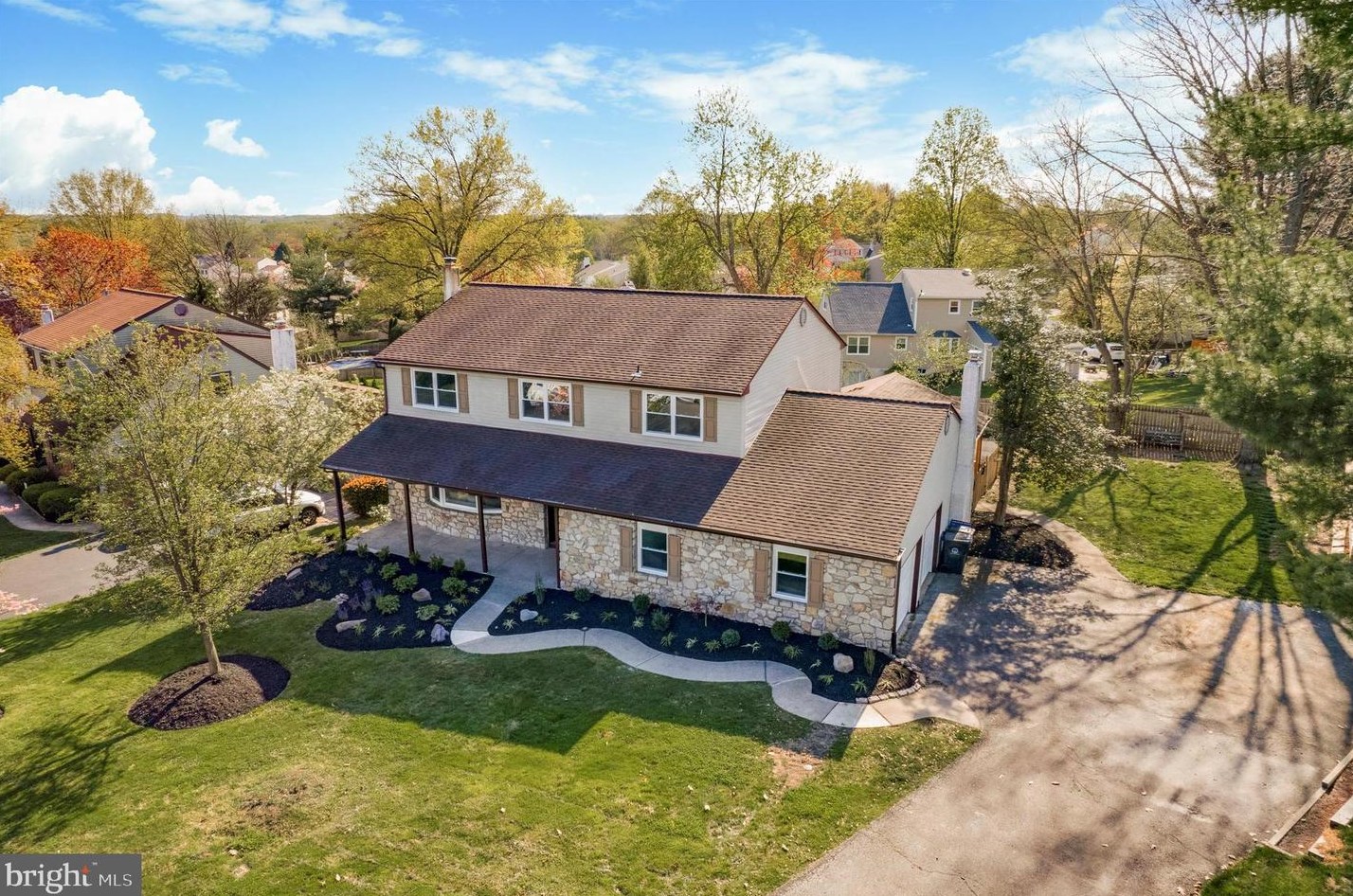 174 Lark Dr, Southampton, PA 18966