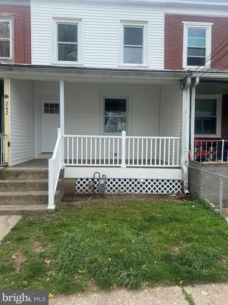 242 Cleveland St, Edgely, PA 19007