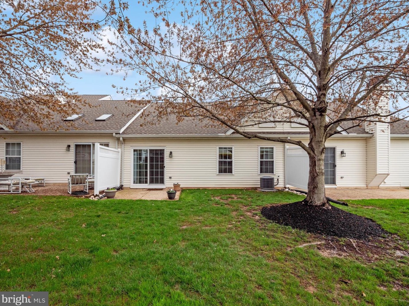 96 Titus Ct, Southampton PA  18954-1868 exterior