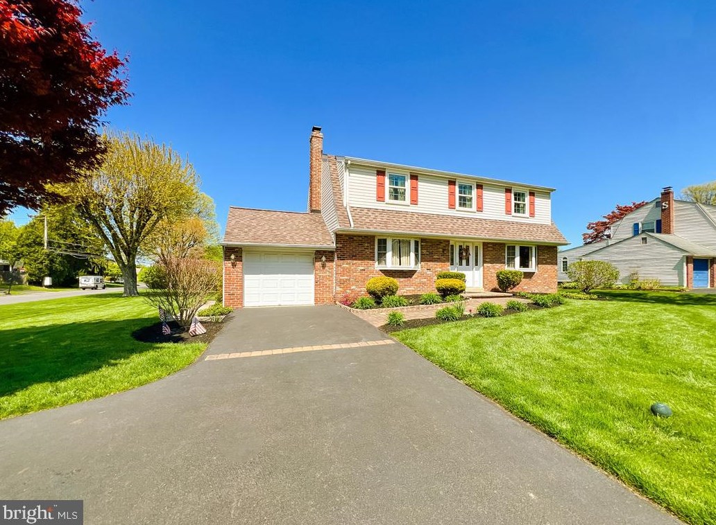 1110 Richard Ln, Langhorne, PA 19053