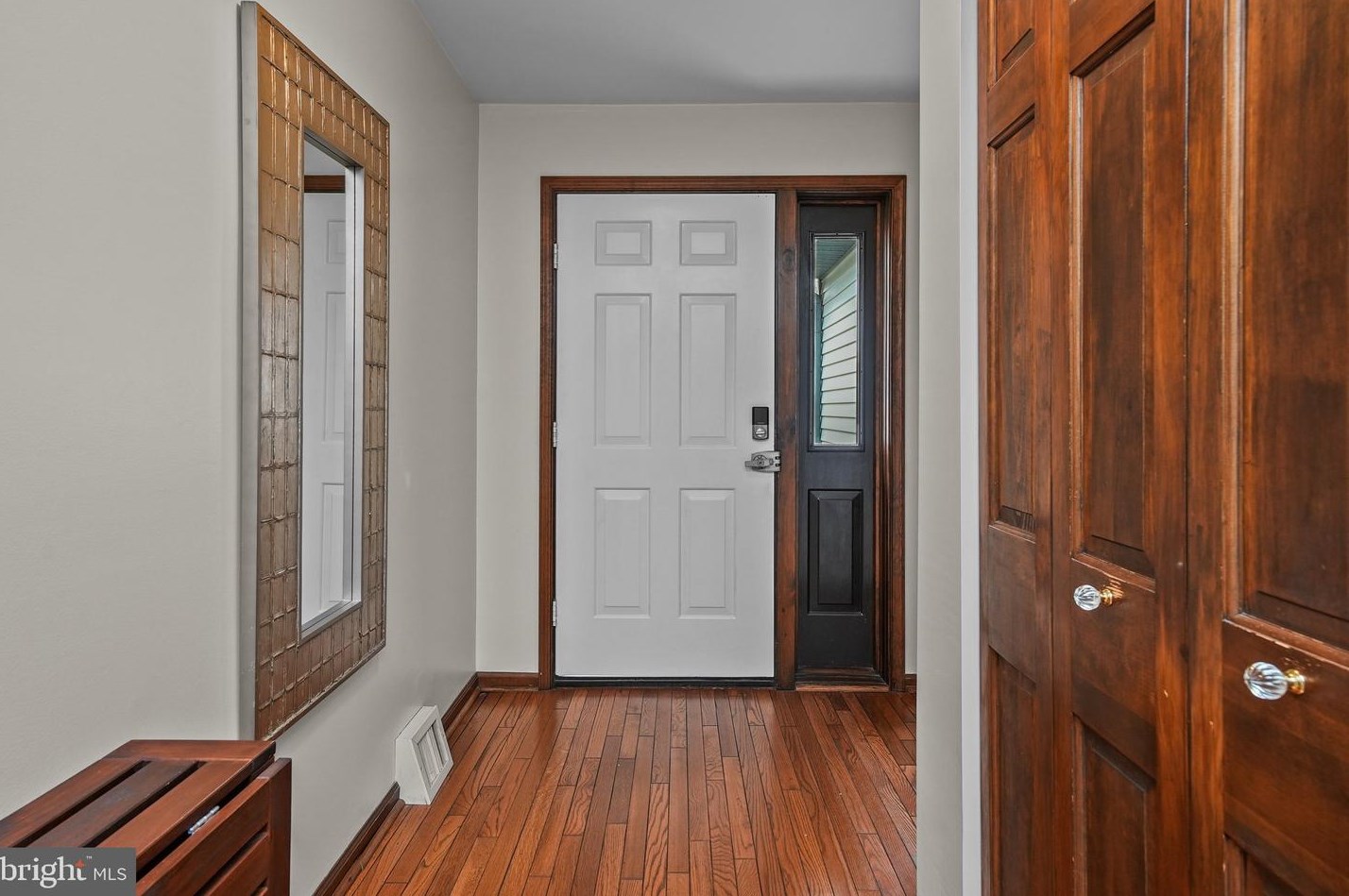 442 Norwood Ave, Upper Makefield PA  18940-1811 exterior