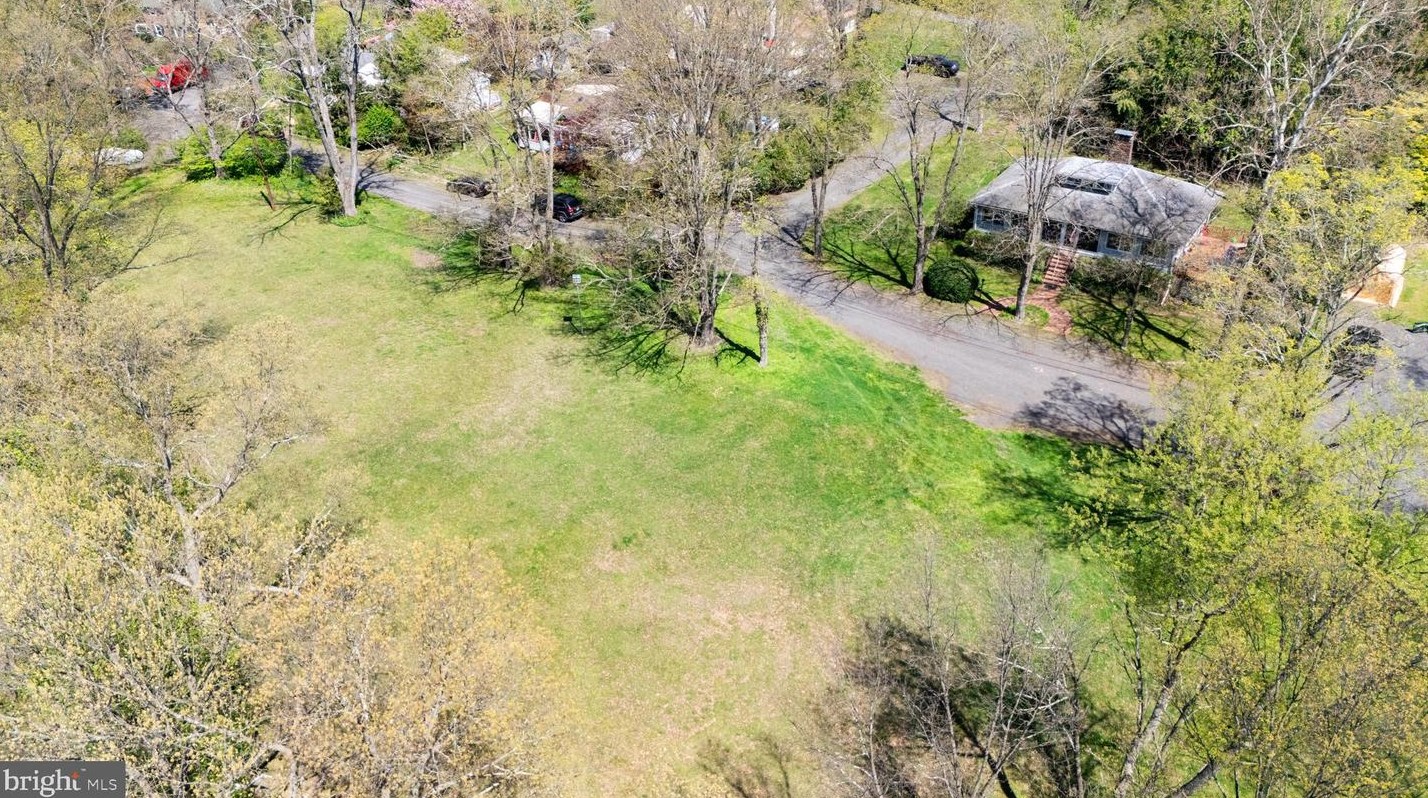 88 Neshaminy Ave, Upper Makefield, PA 18940