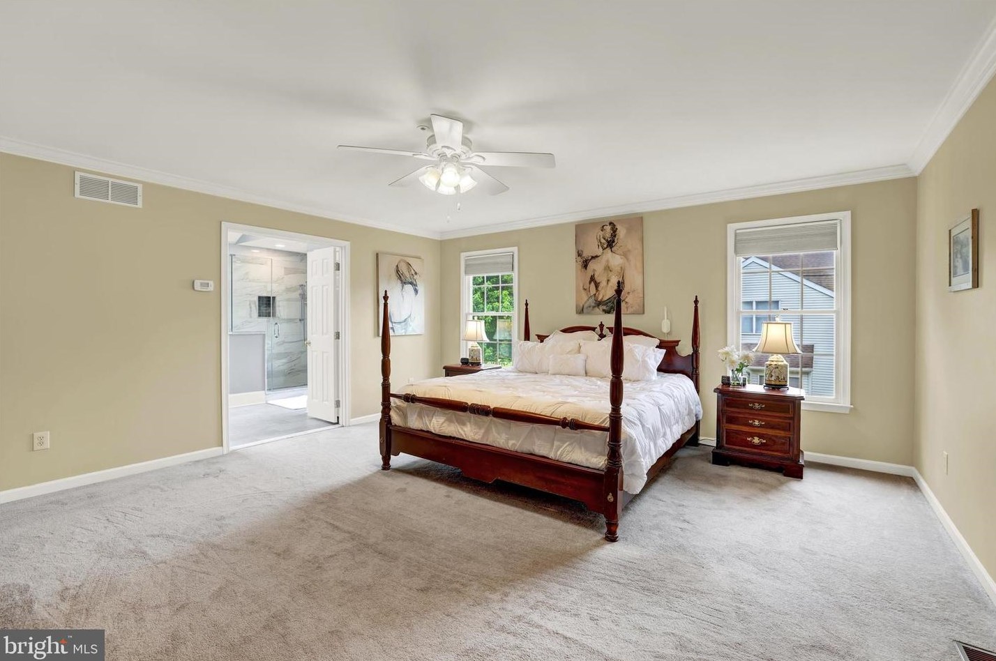 1861 Augusta Dr, Jamison PA 18929-1083 exterior