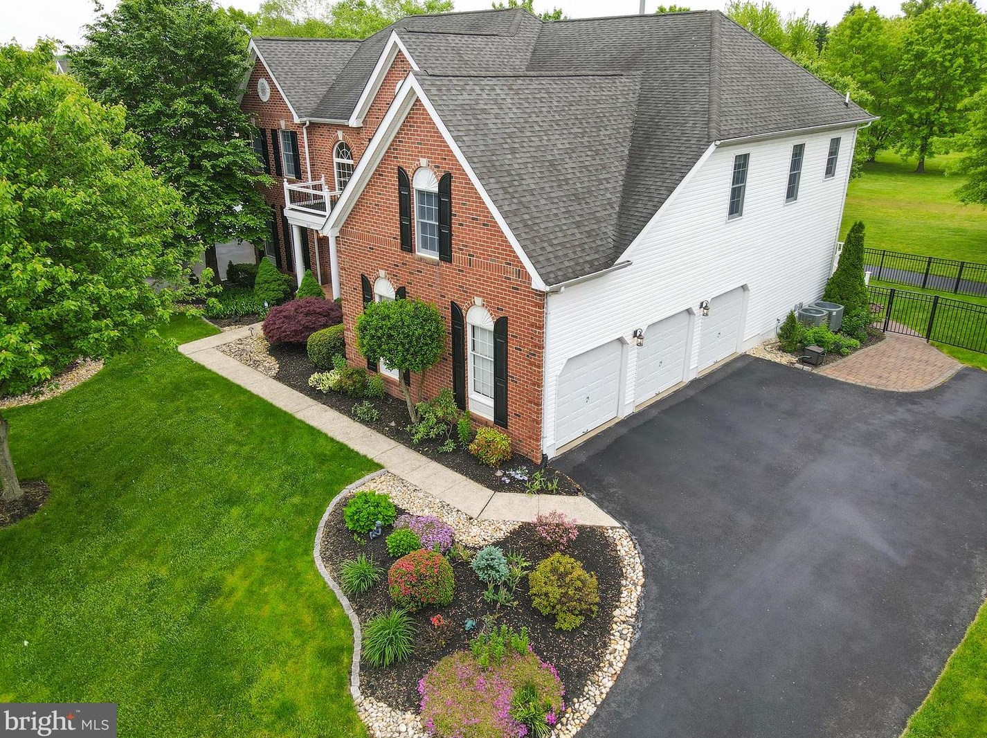 1861 Augusta Dr, Jamison PA 18929-1083 exterior