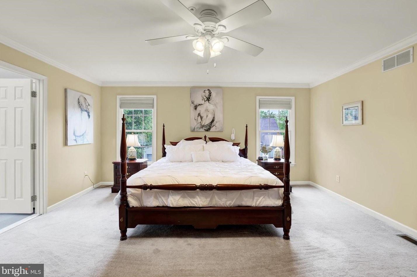 1861 Augusta Dr, Jamison PA 18929-1083 exterior