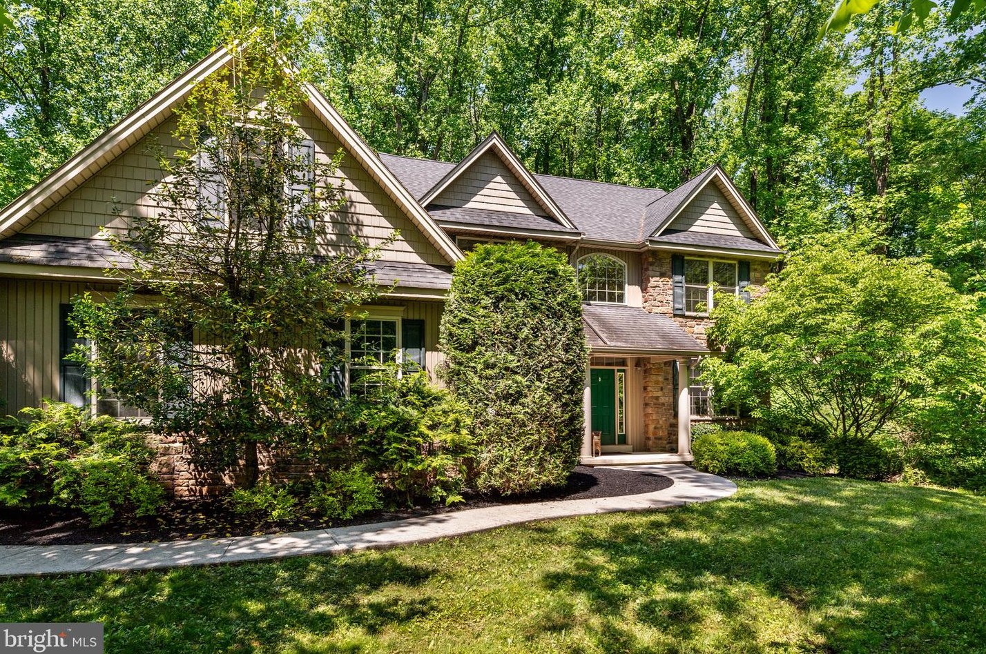 1650 Doerr Rd, Quakertown, PA 18951-2055