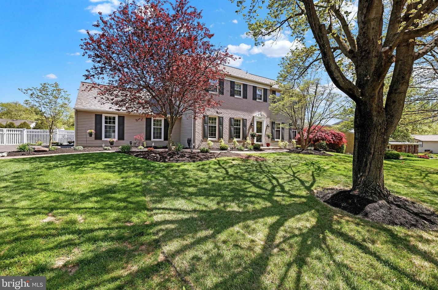 540 Liberty Dr, Yardley, PA 19067-4511