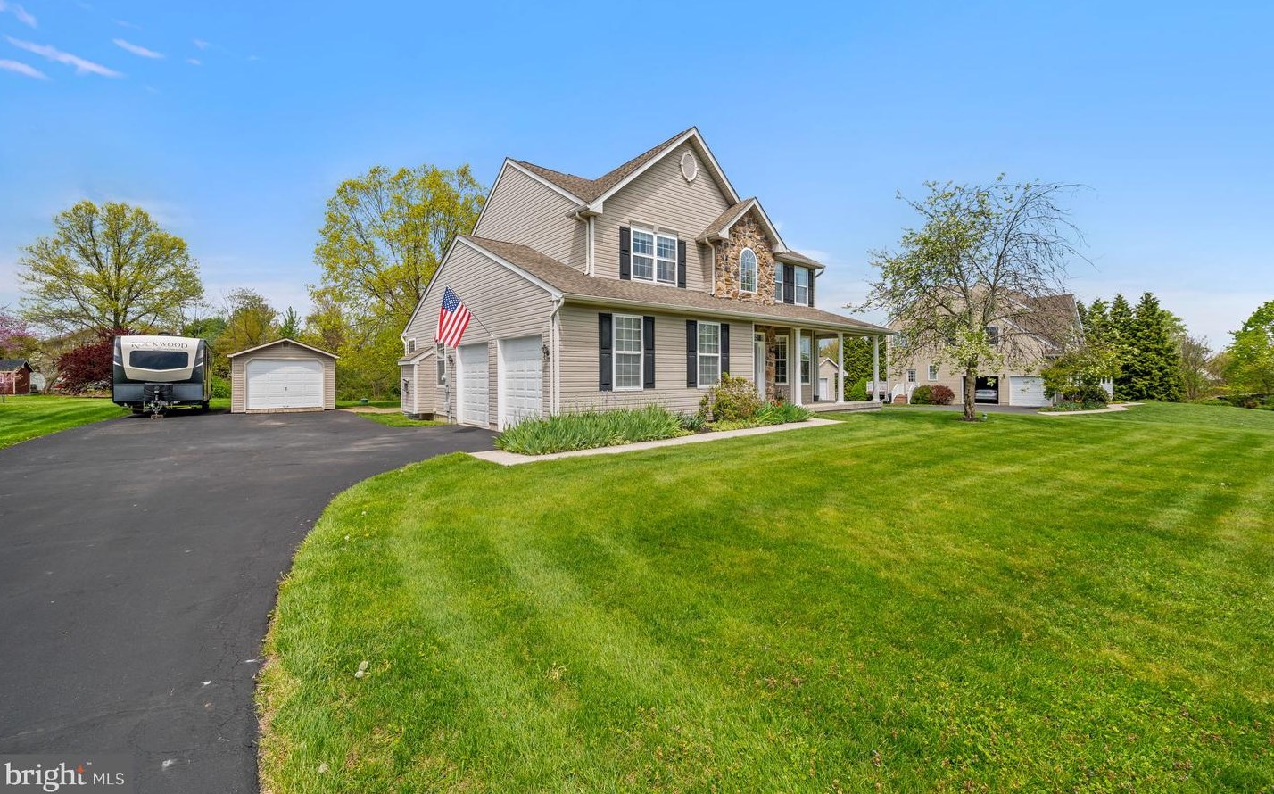 2130 Brinkman Rd, Quakertown, PA 18951