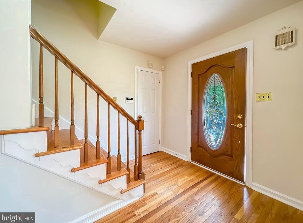 549 Delvale Rd, Yardley, PA 19067-1805