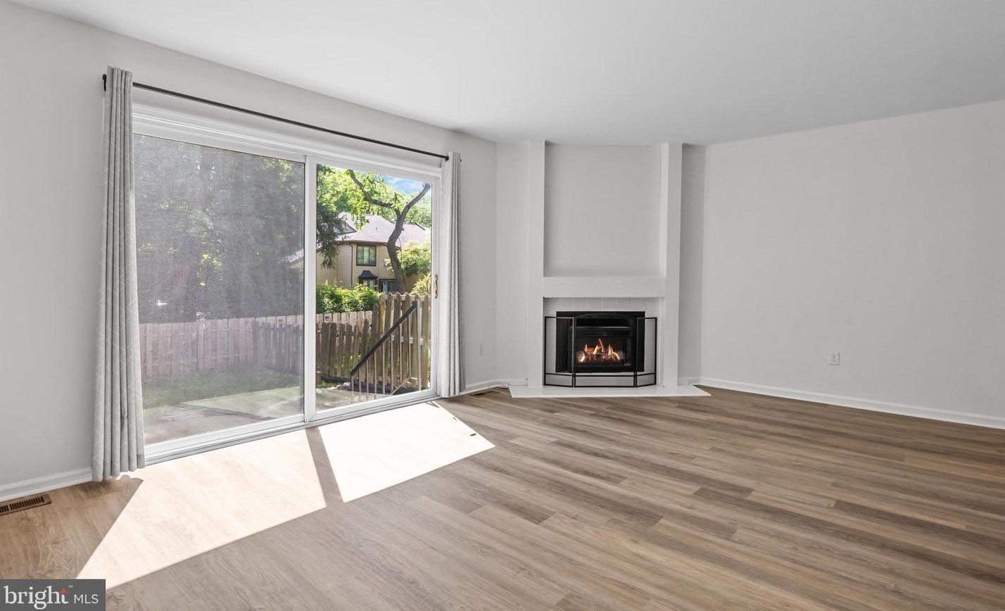 133 Windham Ct, Upper Makefield PA 18940-1750 exterior