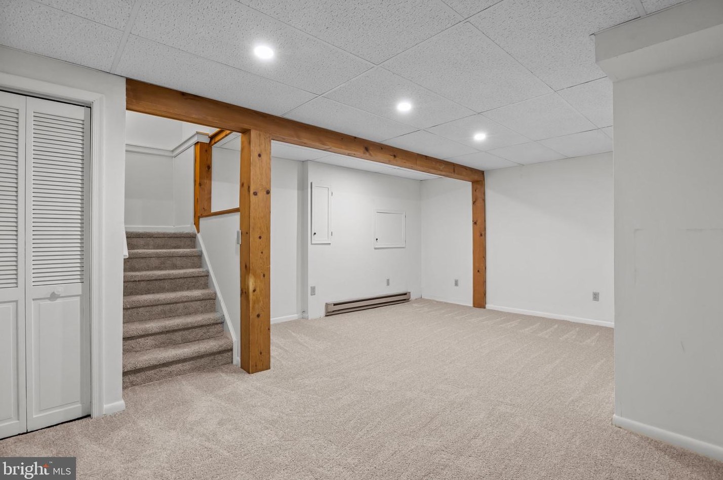 133 Windham Ct, Upper Makefield PA 18940-1750 exterior