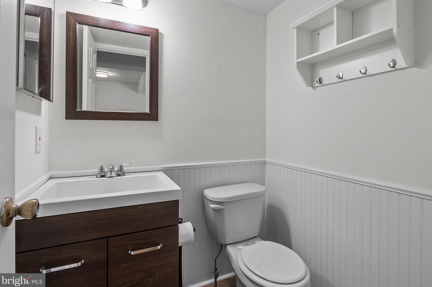 133 Windham Ct, Upper Makefield PA 18940-1750 exterior