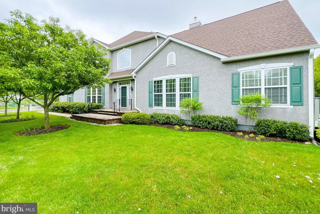 29 Van Artsdalen Dr, Washington Crossing, PA 18977-1353
