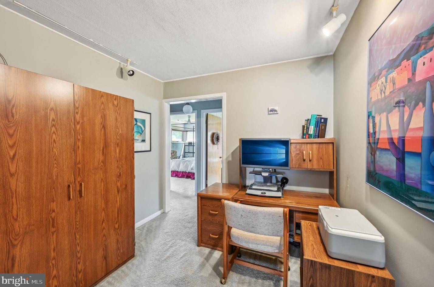 56 Timber Ln, Levittown PA 19054-2923 exterior