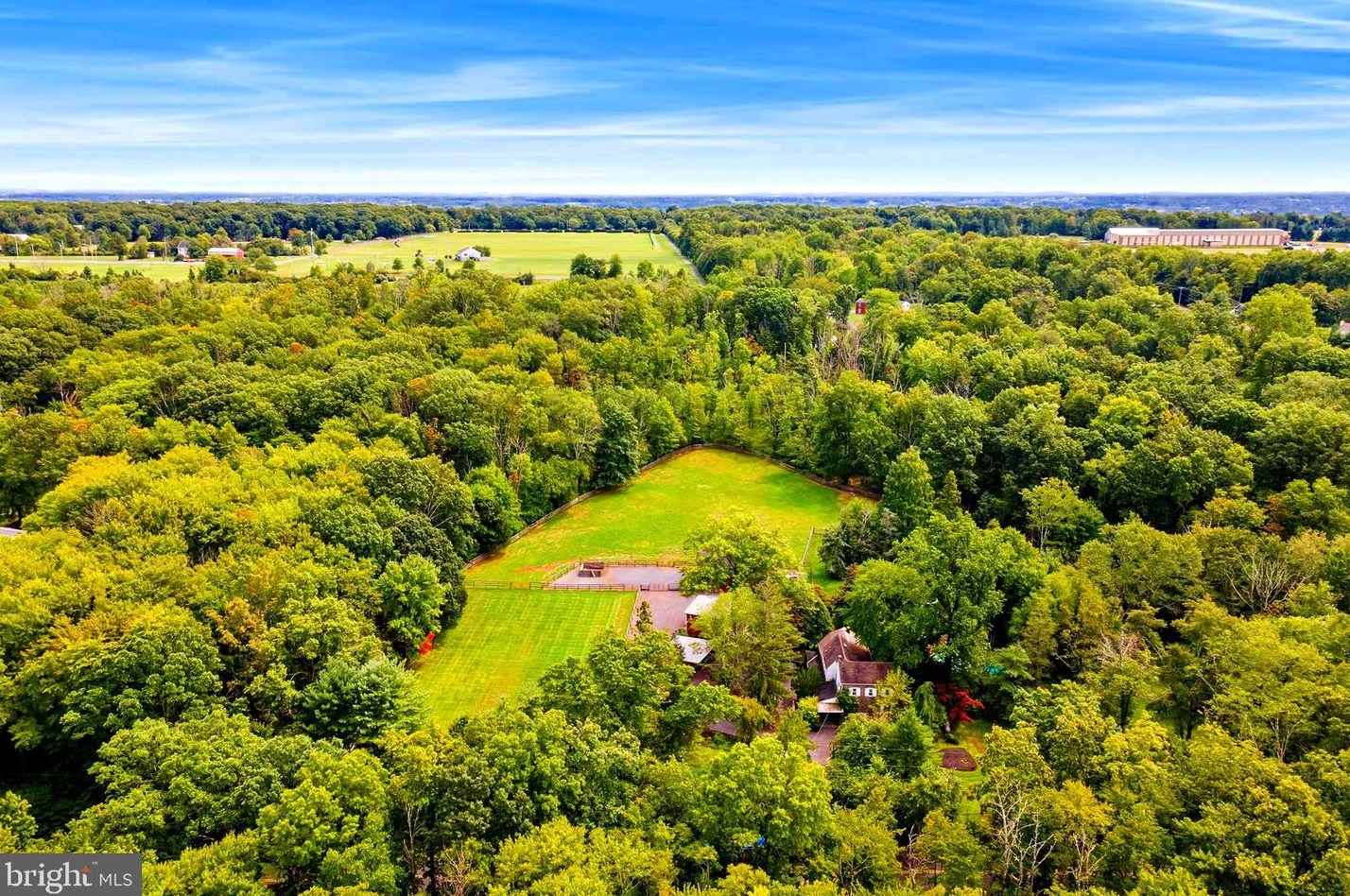 1401 Three Mile Run Rd, Perkasie, PA 18944