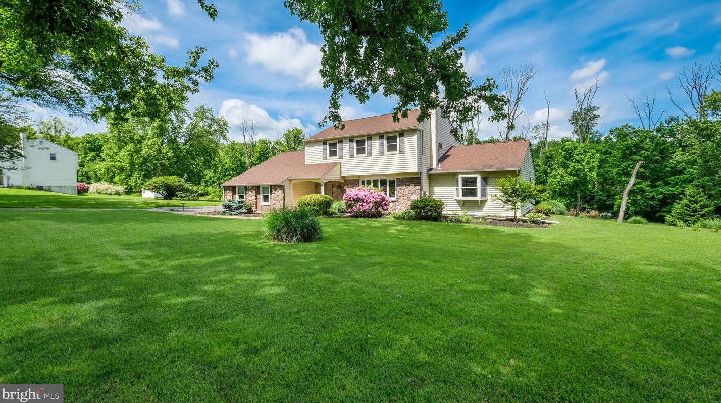 1630 Franklin Dr, Furlong, PA 18925-1441