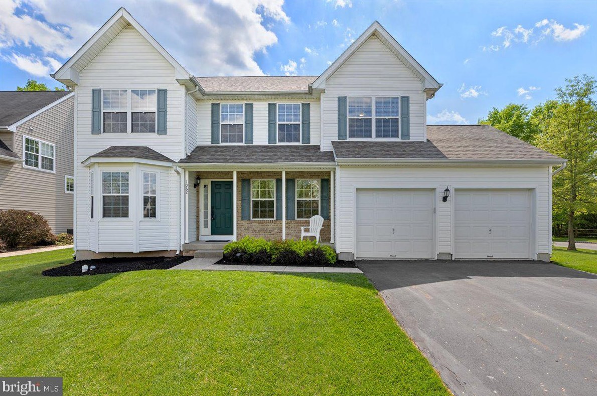 1062 Spring Meadow Dr, Quakertown, PA 18951-5001