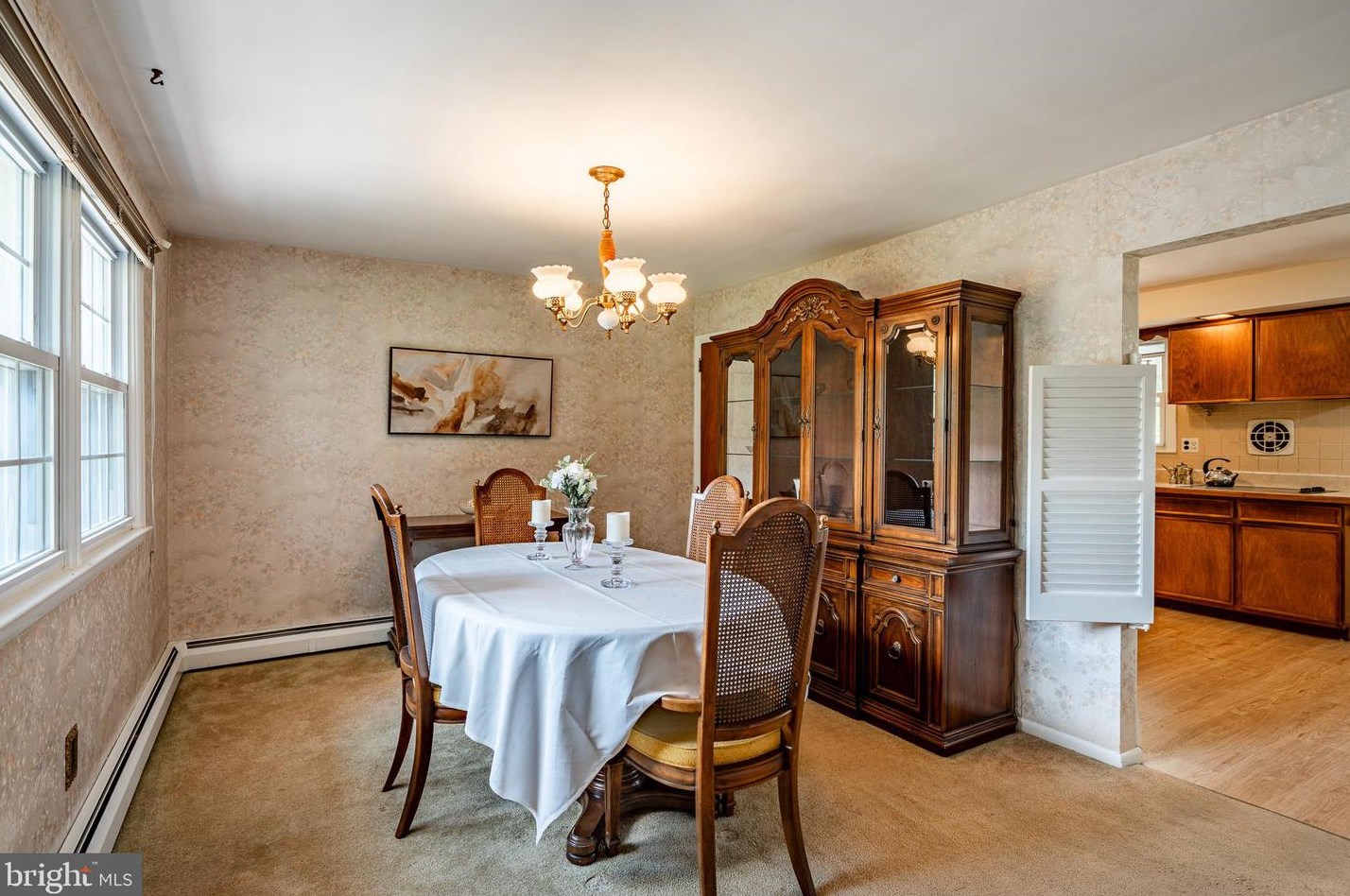 17 Wren Dr, Southampton, PA 18966