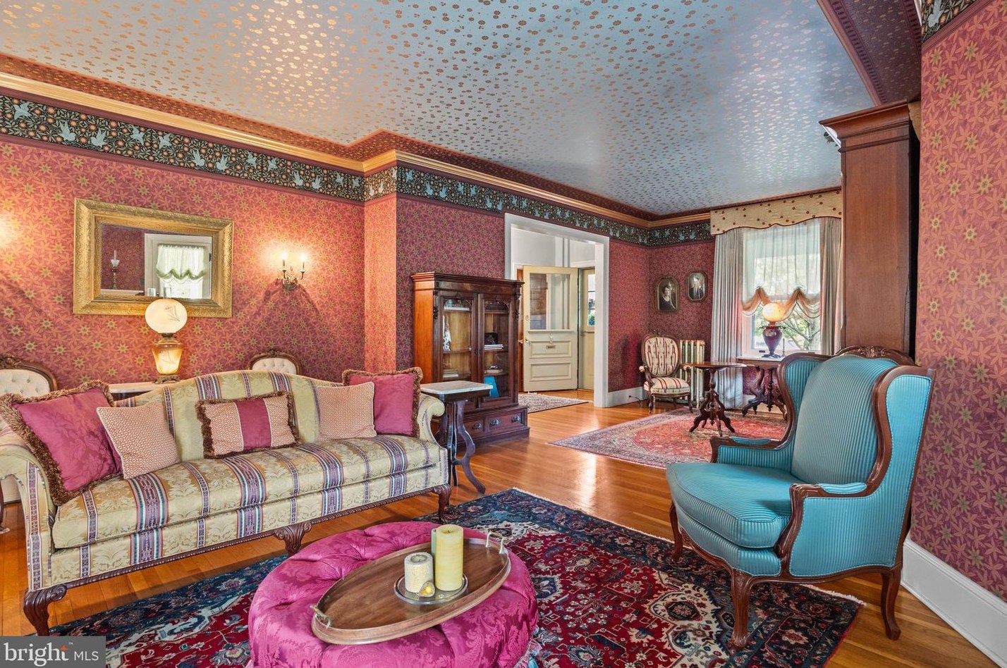 194 Chancellor St, Upper Makefield PA 18940-2108 exterior