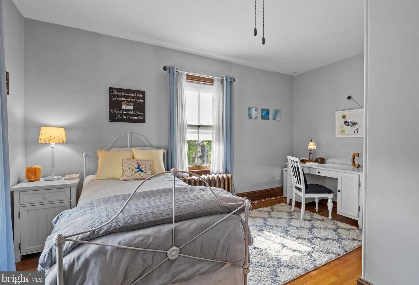 194 Chancellor St, Upper Makefield PA 18940-2108 exterior