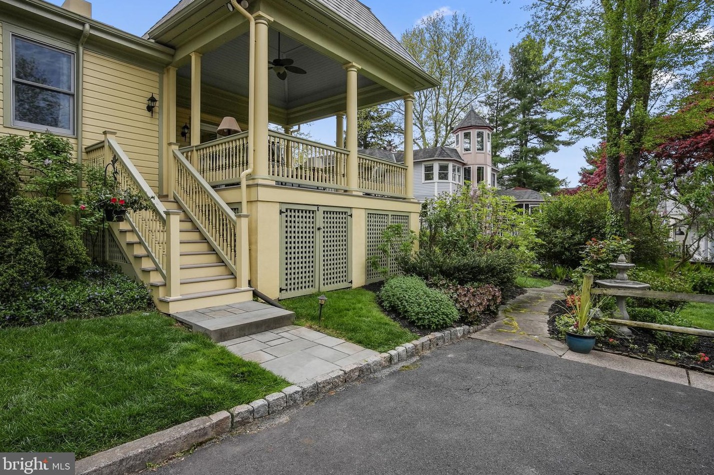 194 Chancellor St, Upper Makefield PA 18940-2108 exterior