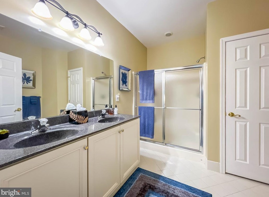 160 Shadybrook Dr, Langhorne PA 19047-8031 exterior