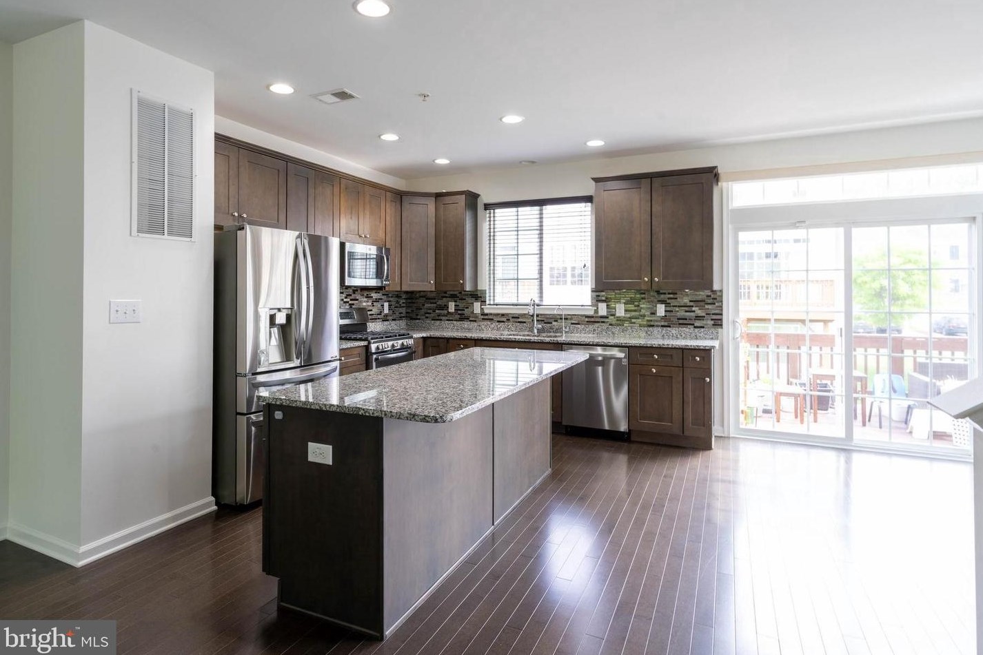 24116 Hickory Ln, Langhorne, PA 19047-4702