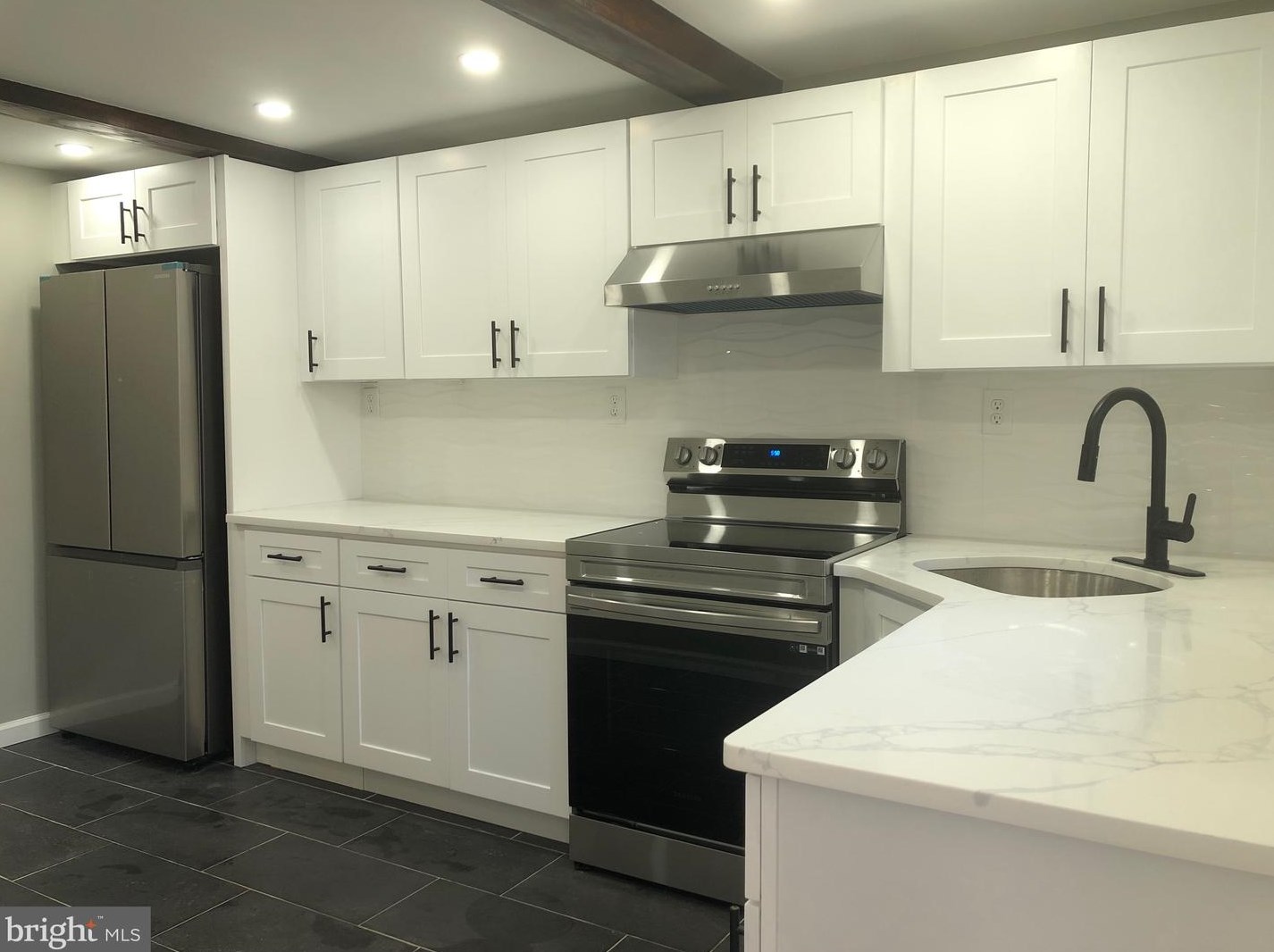 804 Elmhurst Ave, Edgely PA  19007-2608 exterior