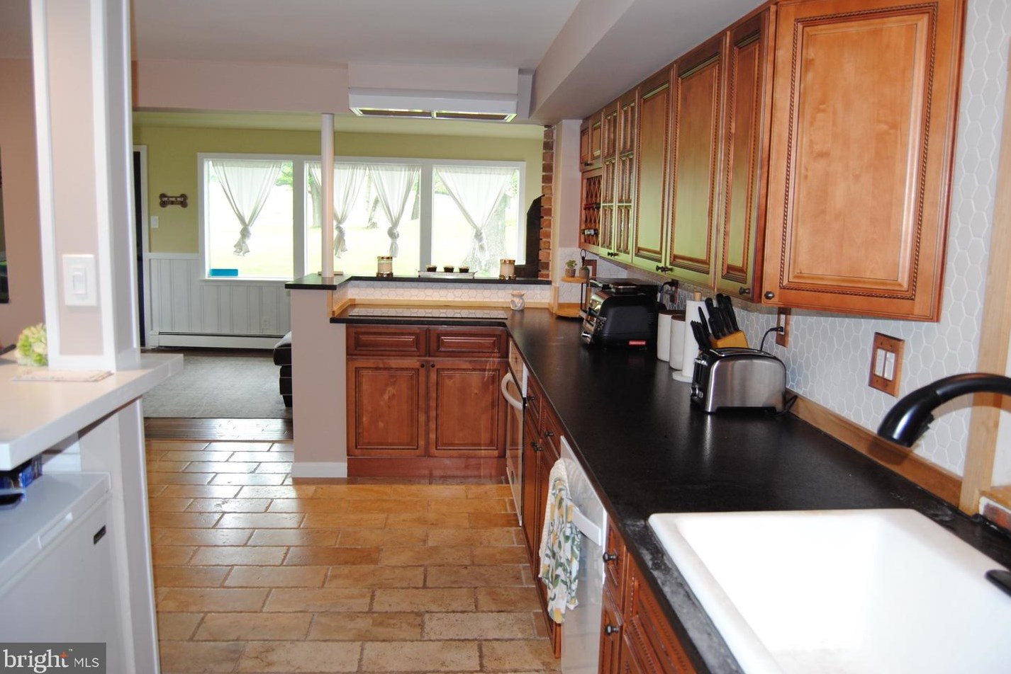 6 Neshaminy Ave, Upper Makefield PA  18940-9647 exterior