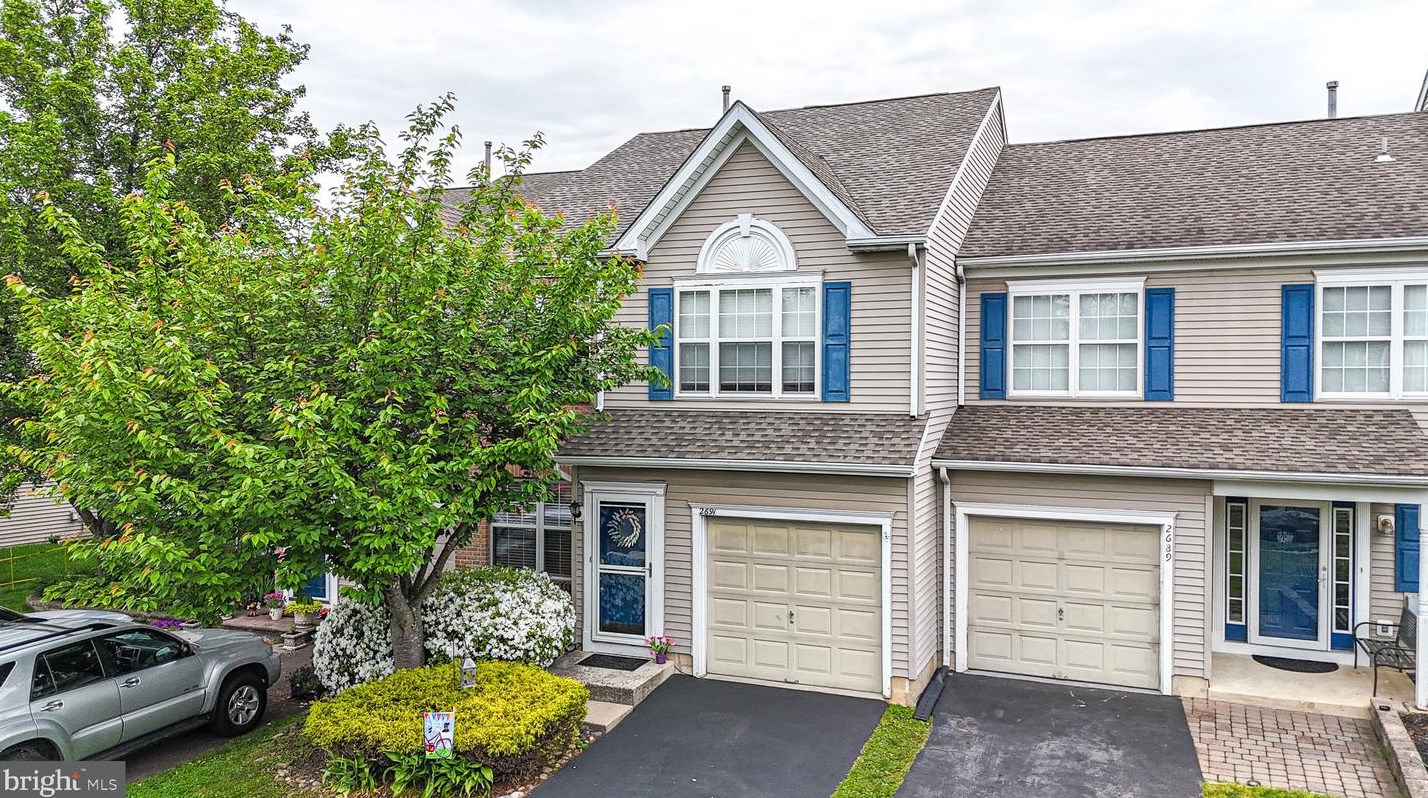 2691 Fallow Hill Ln, Jamison, PA 18929-1770