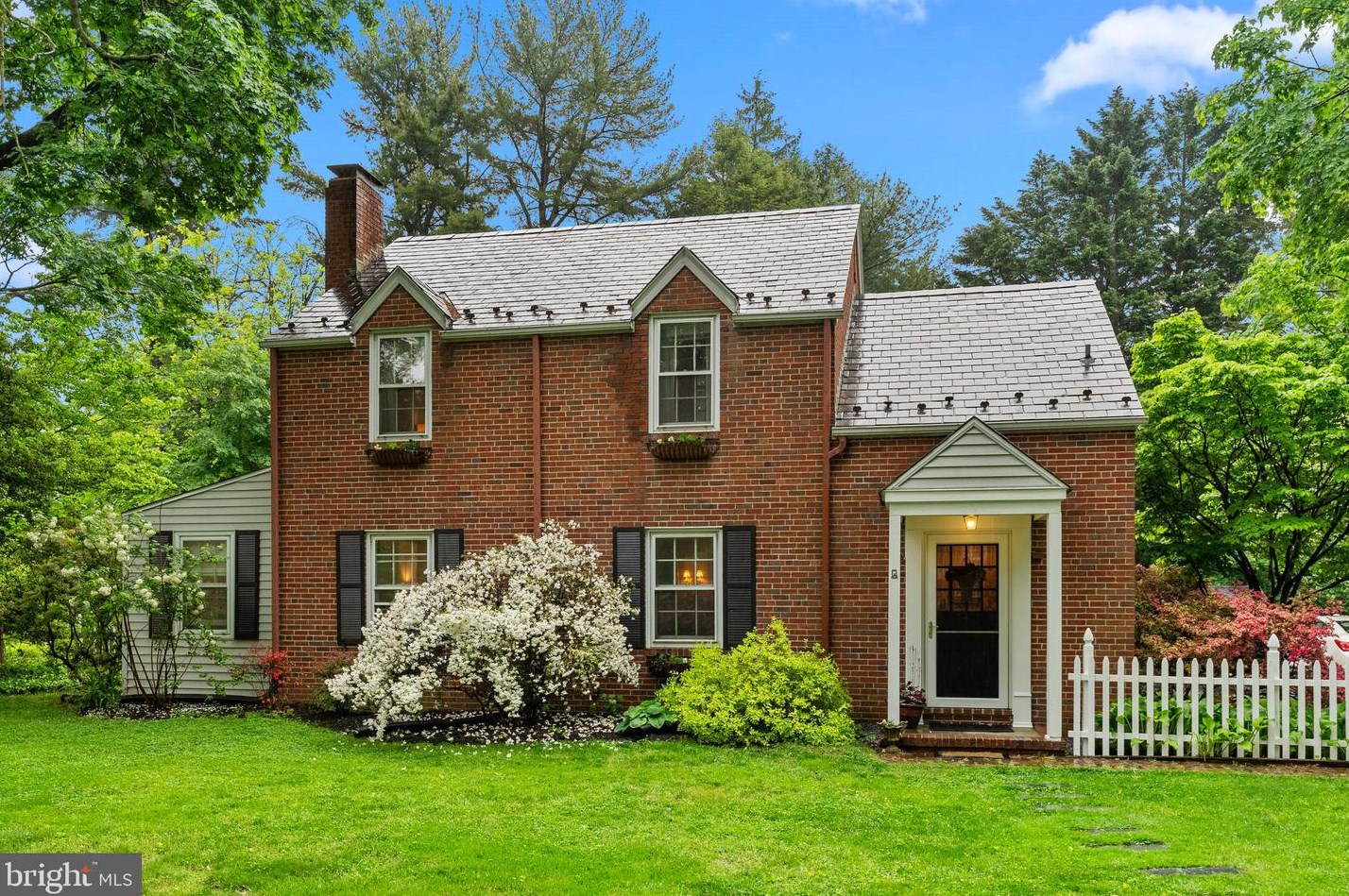 1902 Makefield Rd, Yardley, PA 19067